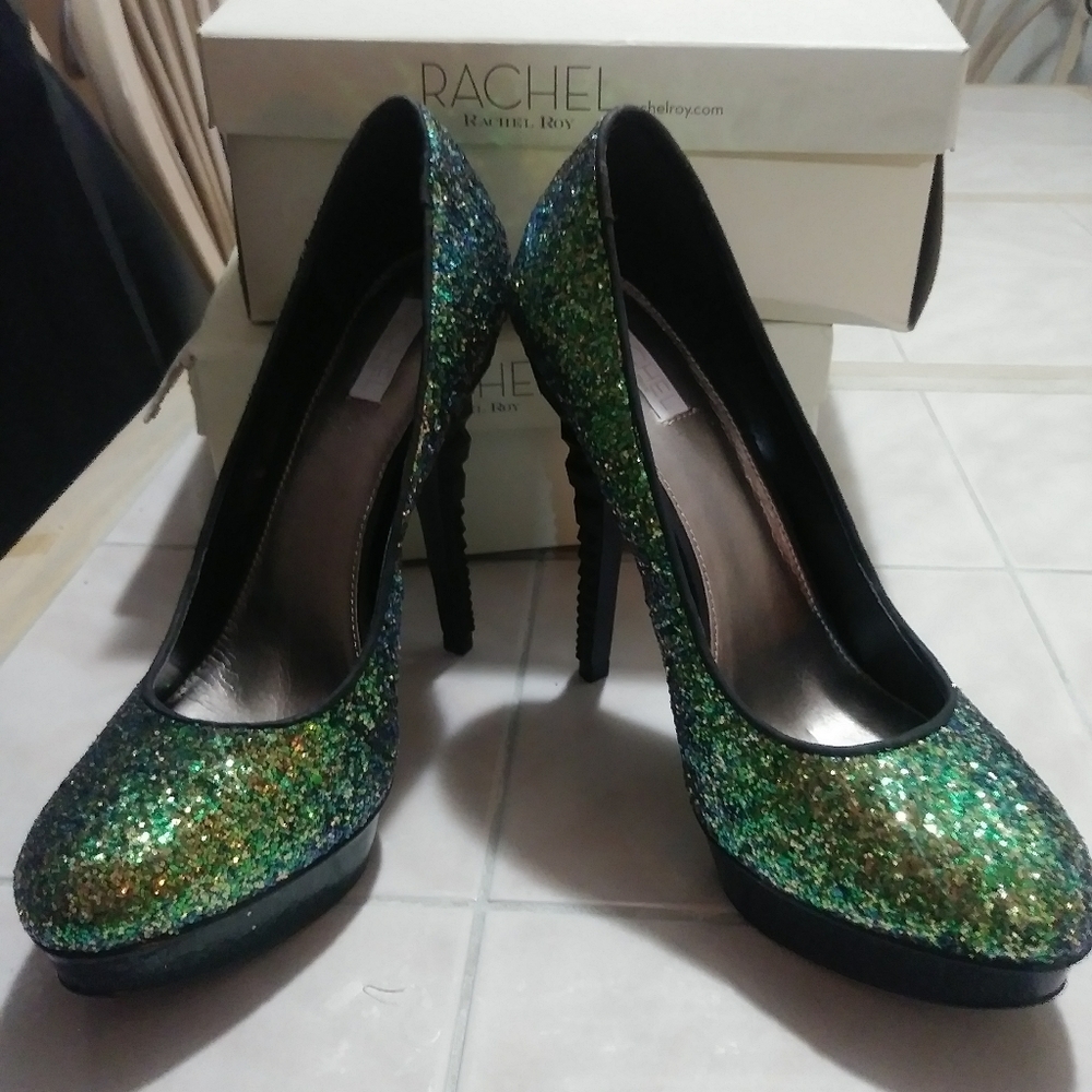 Stunning Rachel Roy Mermaid Green glittery heels!